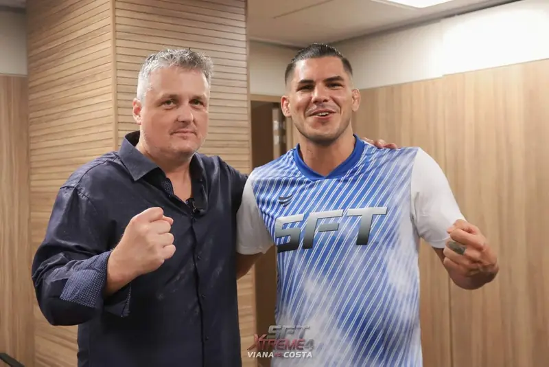 Kevem with a guest backstage at SFT