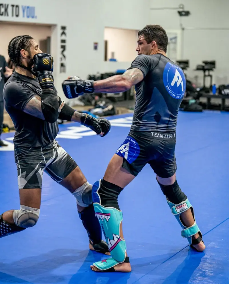 Kevem sparring Muay Thai